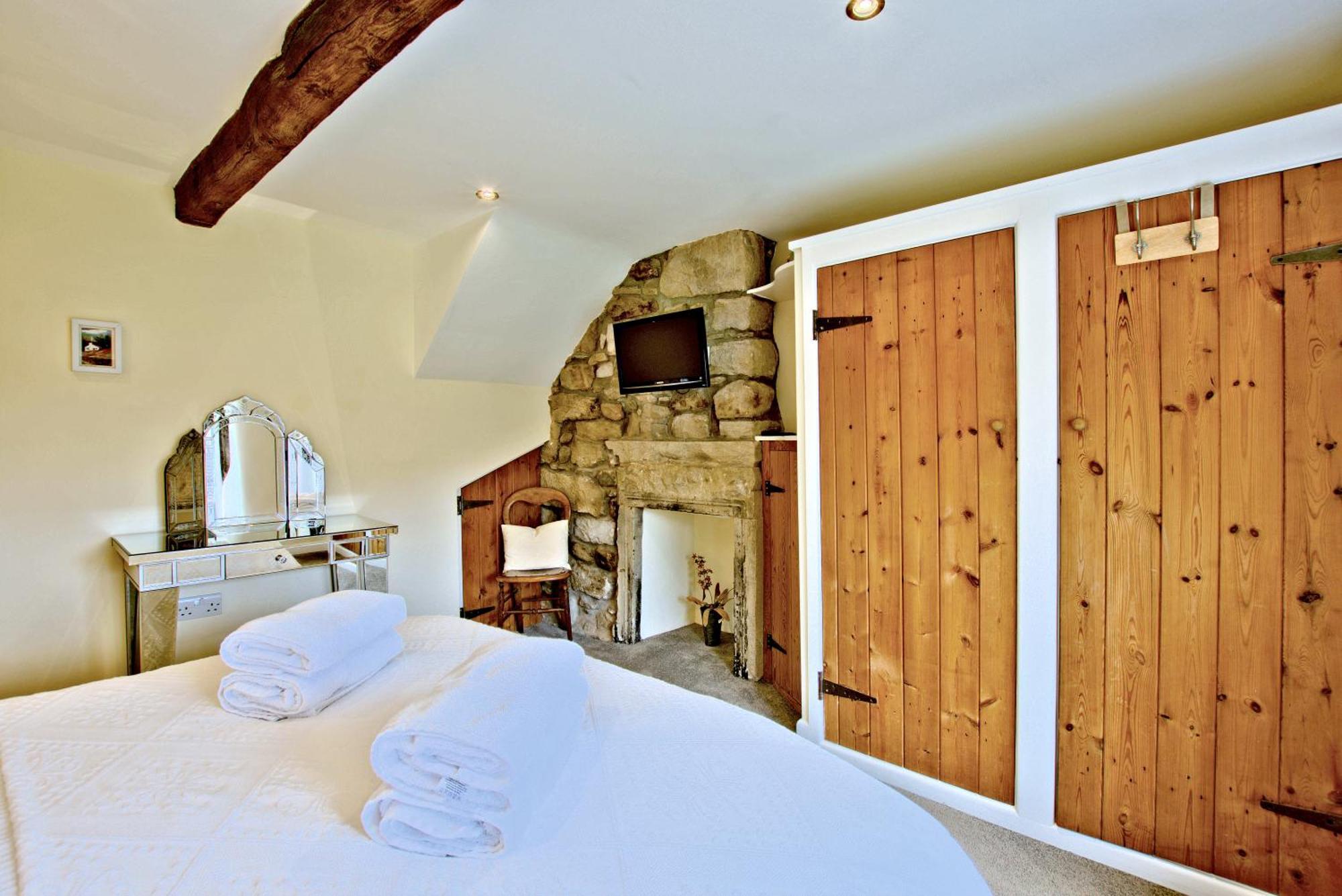 Westside Cottage, Newby, Clapham, Yorkshire Dales National Park, Famous Three Peaks, Near The Lake District, Pets Are Welcome Newby  Екстер'єр фото